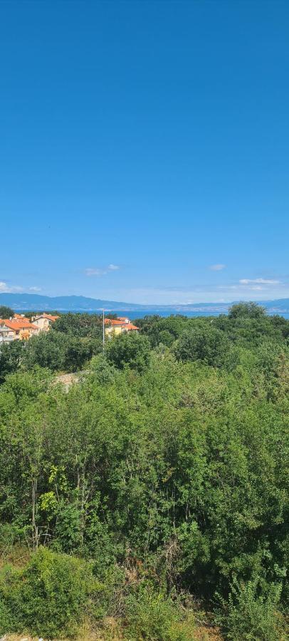 Apartments Hugo Малинска Екстериор снимка