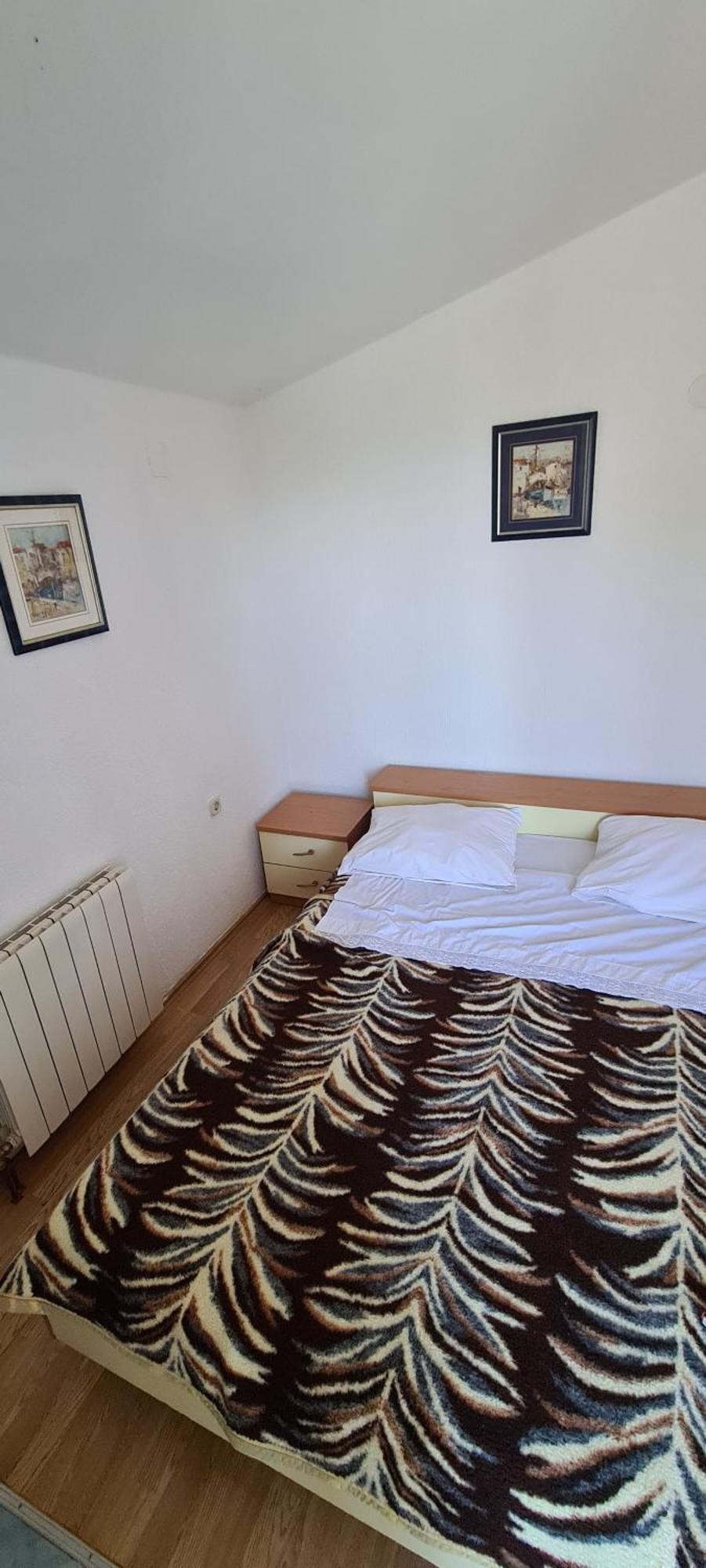 Apartments Hugo Малинска Стая снимка