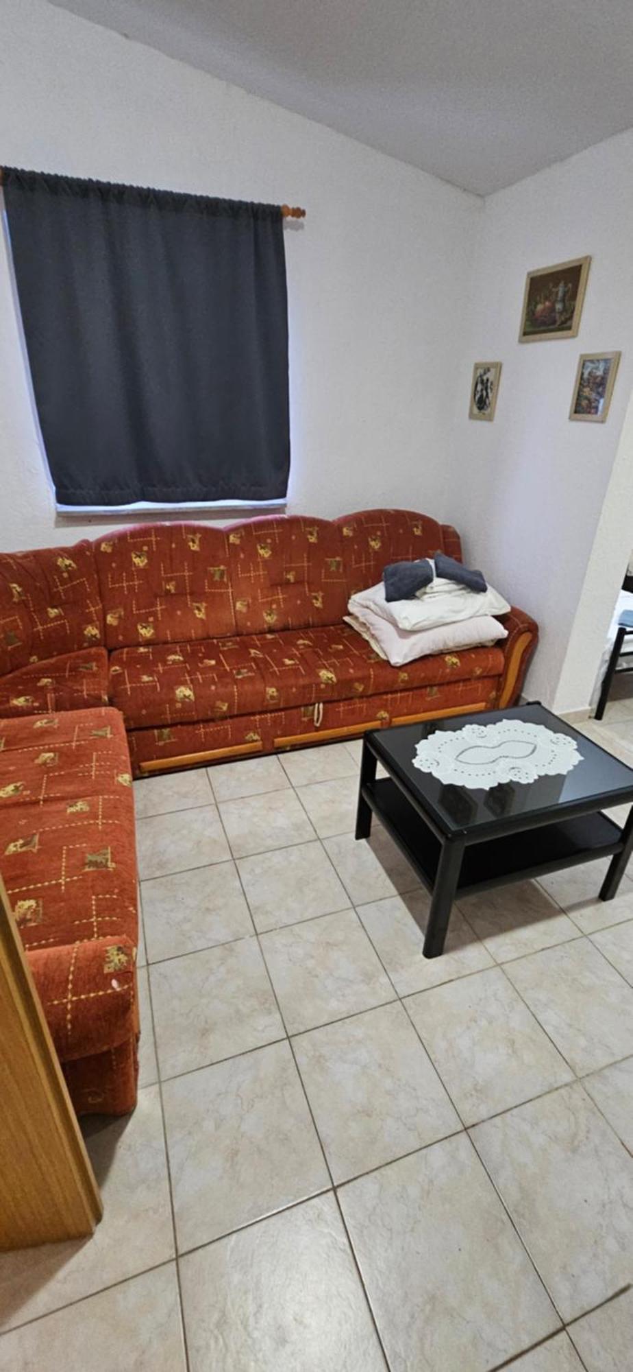 Apartments Hugo Малинска Стая снимка